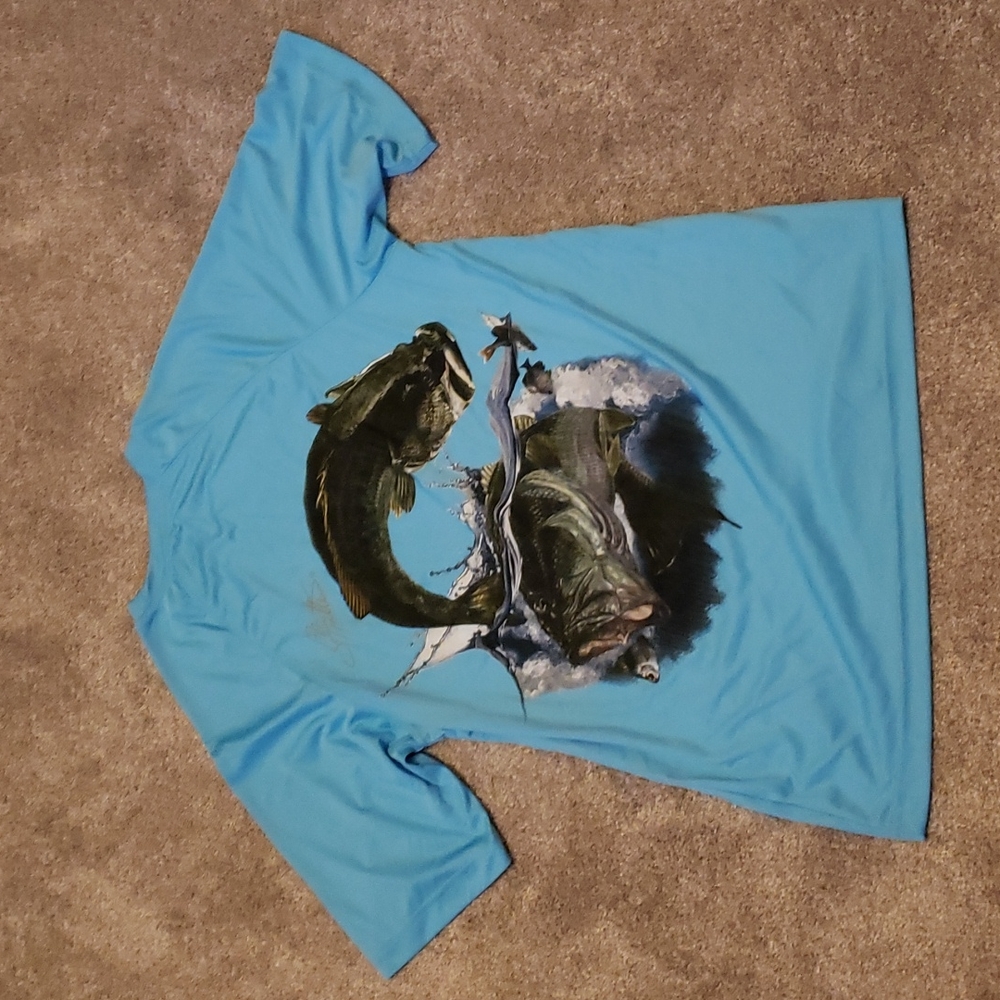 Small World Wide Sportsman Bass Shirt